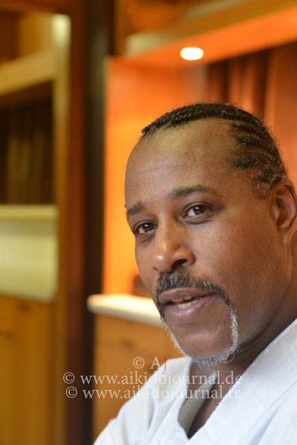 Interview – Donevan Waite